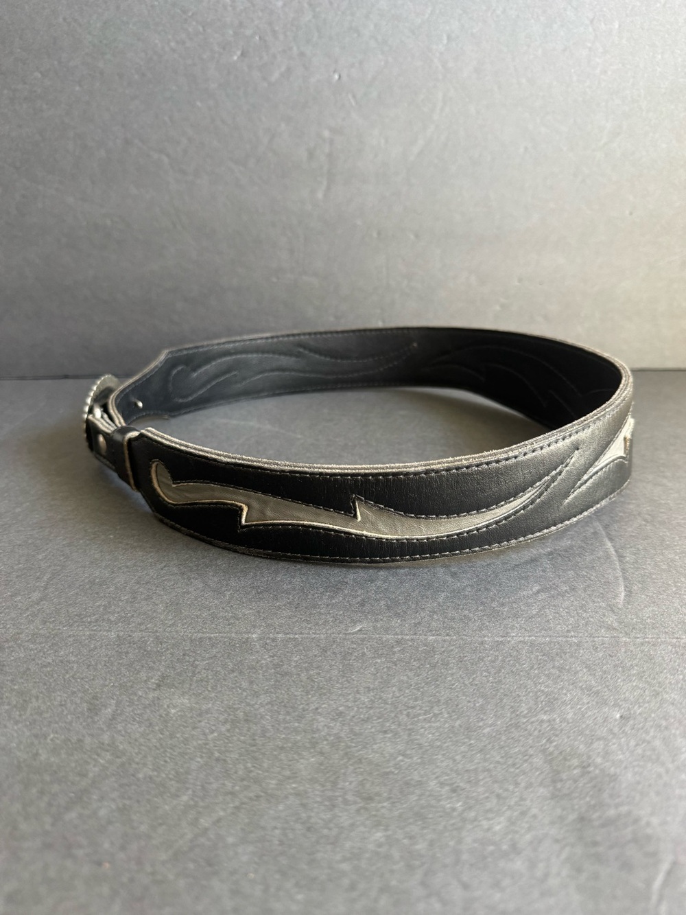 Vintage Western Concho Belt Black Gray Leather Wing Cowgirl Boho Handmade Medium - Picture 4 of 11